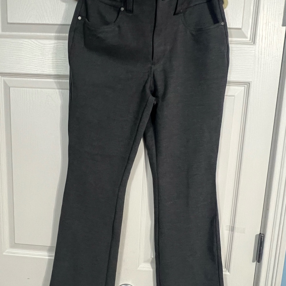 Vera Wang gray bootcut high rise pant